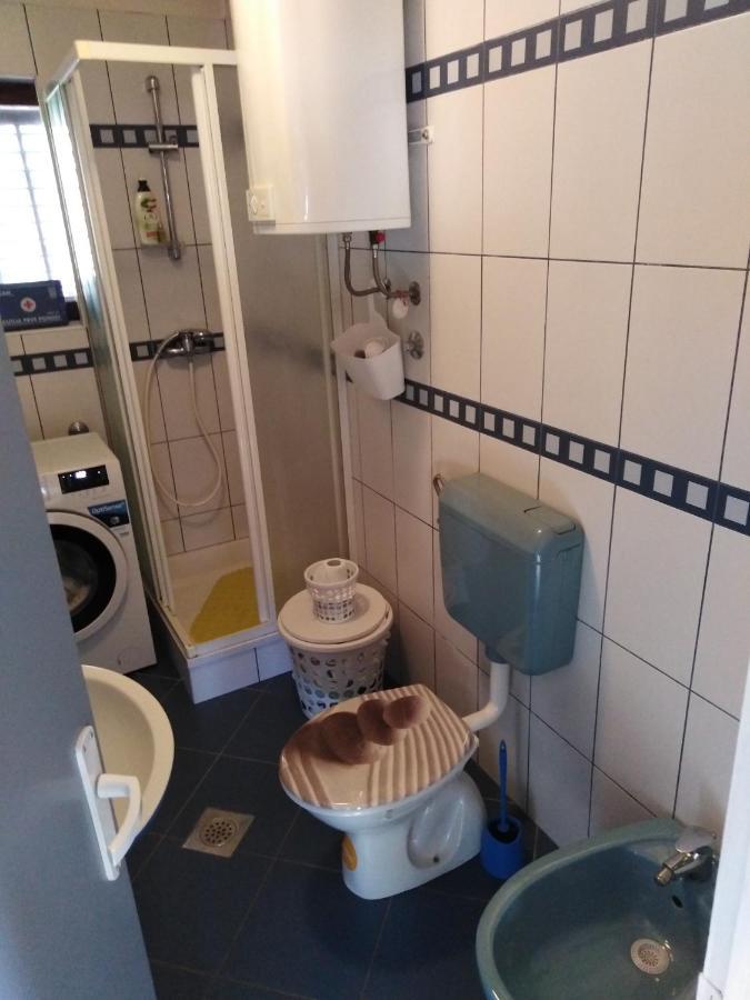 Apartman Mimi Klenovica Exterior photo